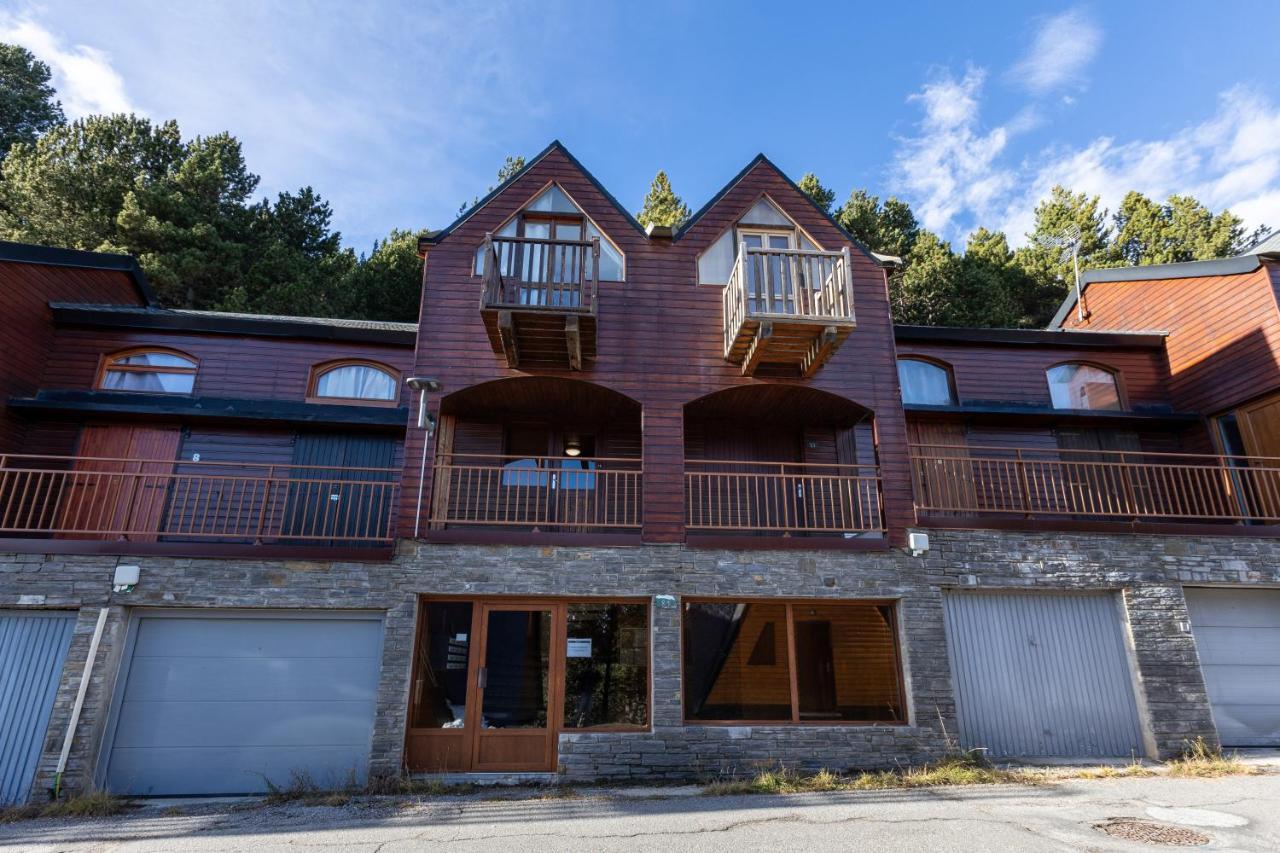 Le Cerf - Duplex Avec Superbe Vue Montagne Lejlighed Les Angles  Eksteriør billede